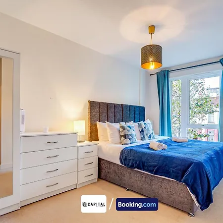 Last-Minute Reserve L Sleeps Up To 8 L Cozy Apt By Capital Retreats Short Lets & Serviced Accommodation In Colindale With Free Wifi